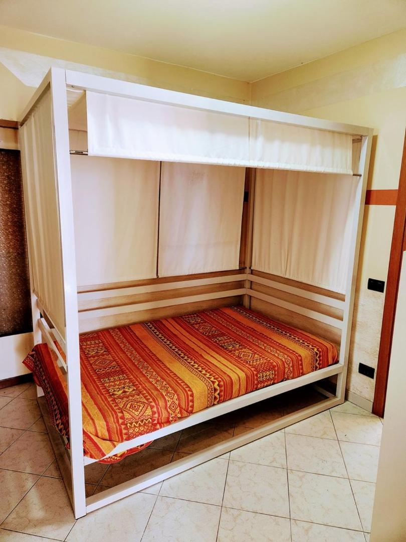 Kidonia - Iseo Lake Apartmens Sale Marasino Kültér fotó