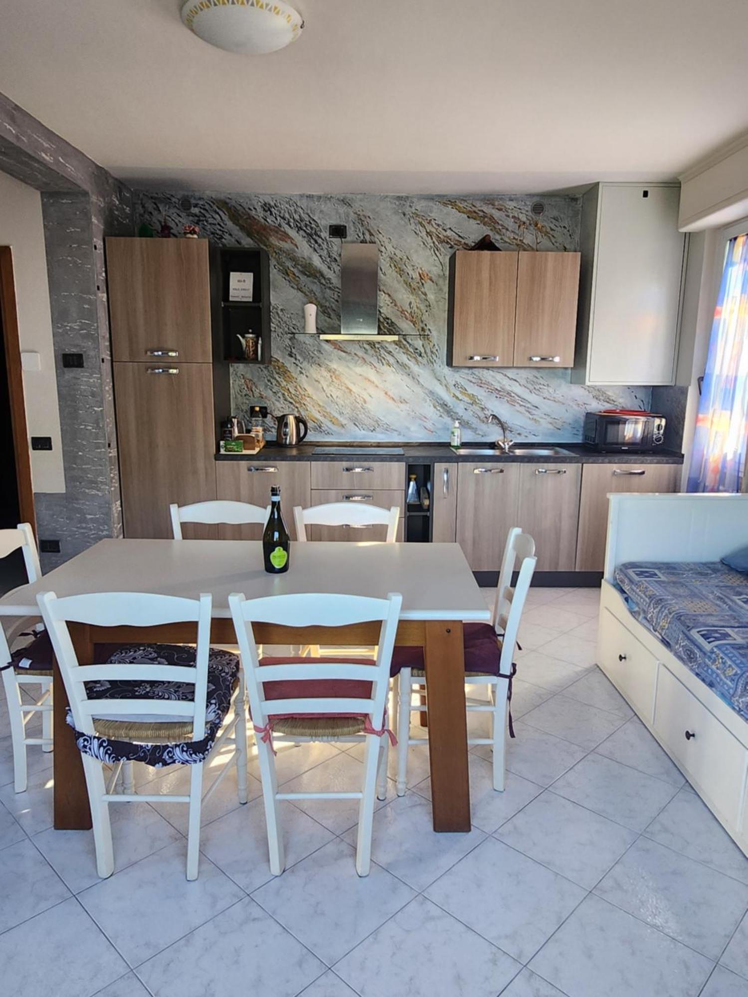 Kidonia - Iseo Lake Apartmens Sale Marasino Kültér fotó